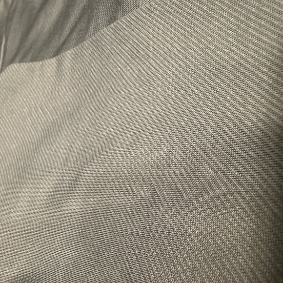 Vineyard Vines Kids Performance Quarter Zip - Picture 4 of 4